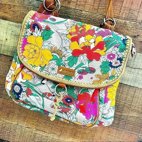 Sakroots Artist Circle Convertible Crossbody/Backpack - Picture 3 of 12